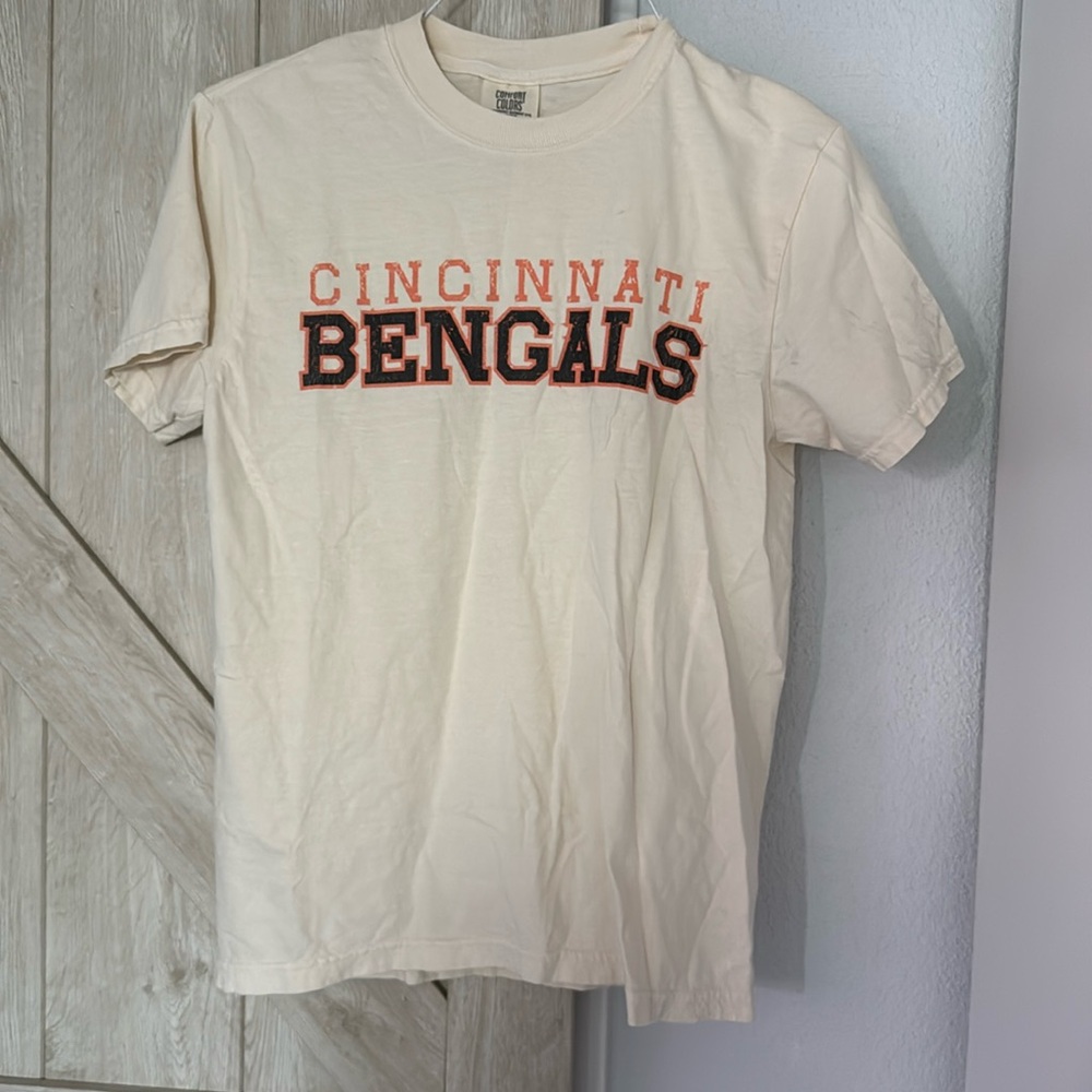Comfort colors size small Cincinnati bengals shirt